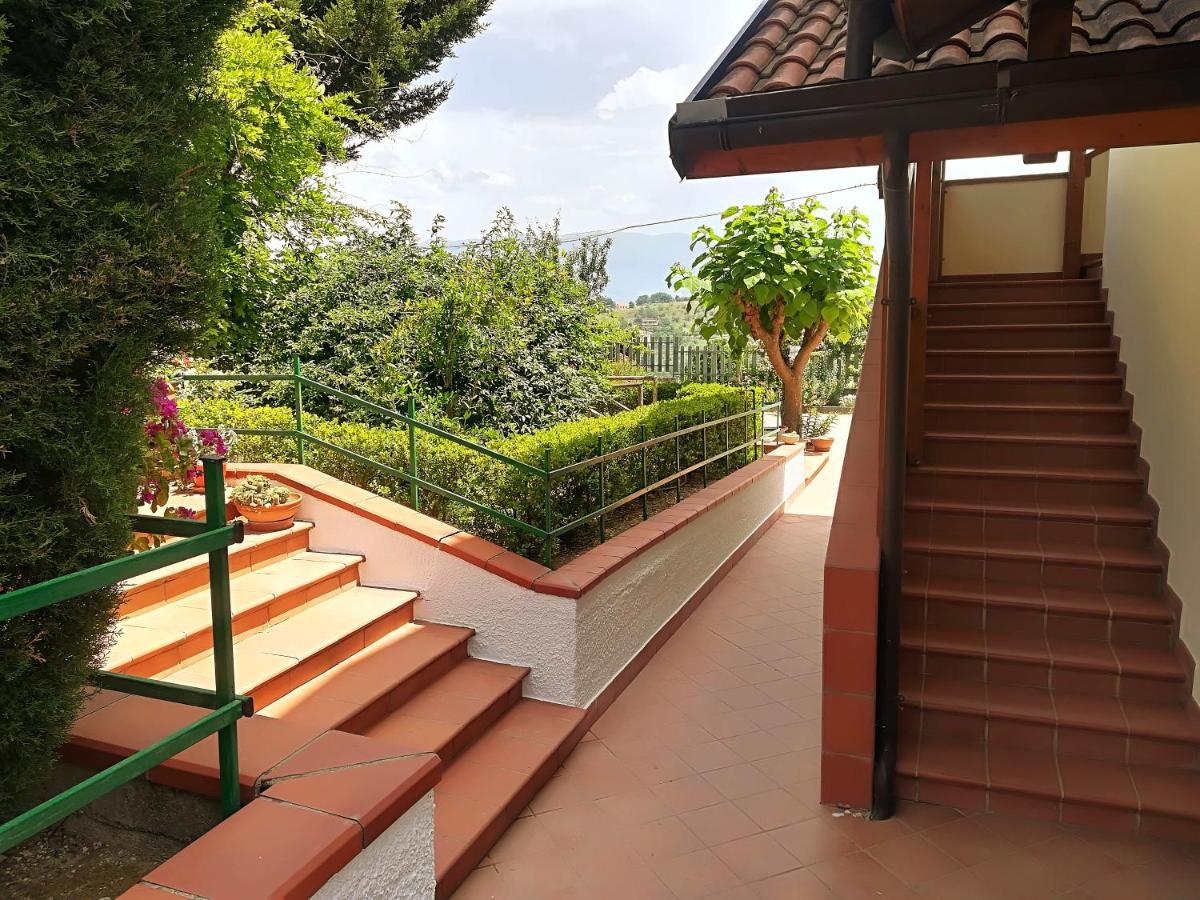 La Dimora Di Radha B&B Centro Olistico Rende Exteriör bild