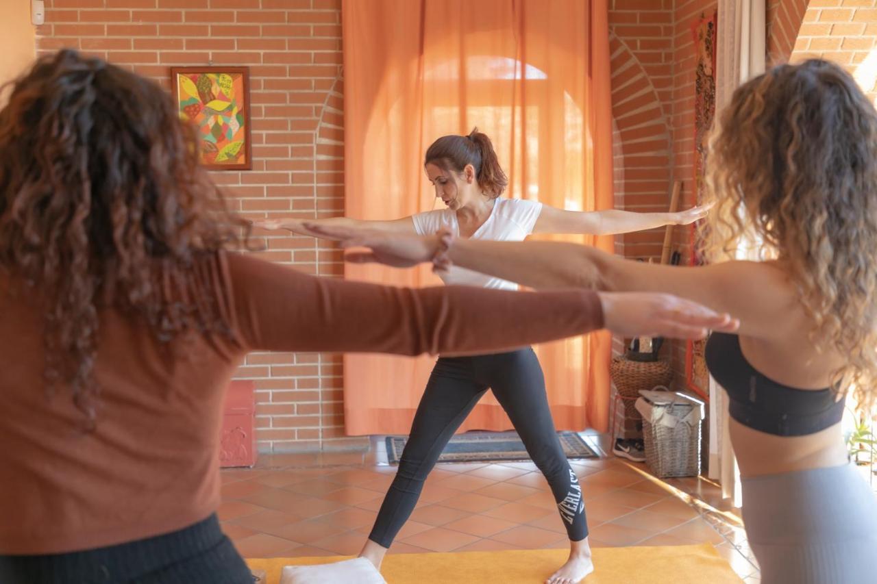 La Dimora Di Radha B&B Centro Olistico Rende Exteriör bild